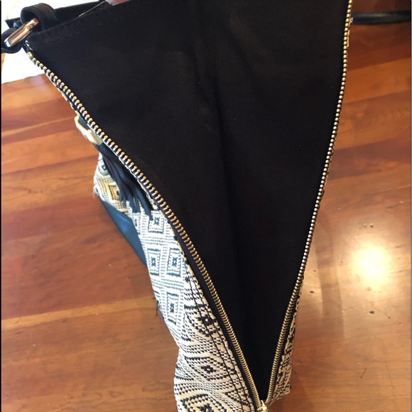 Stella & Dot purse - Picture 3 of 7